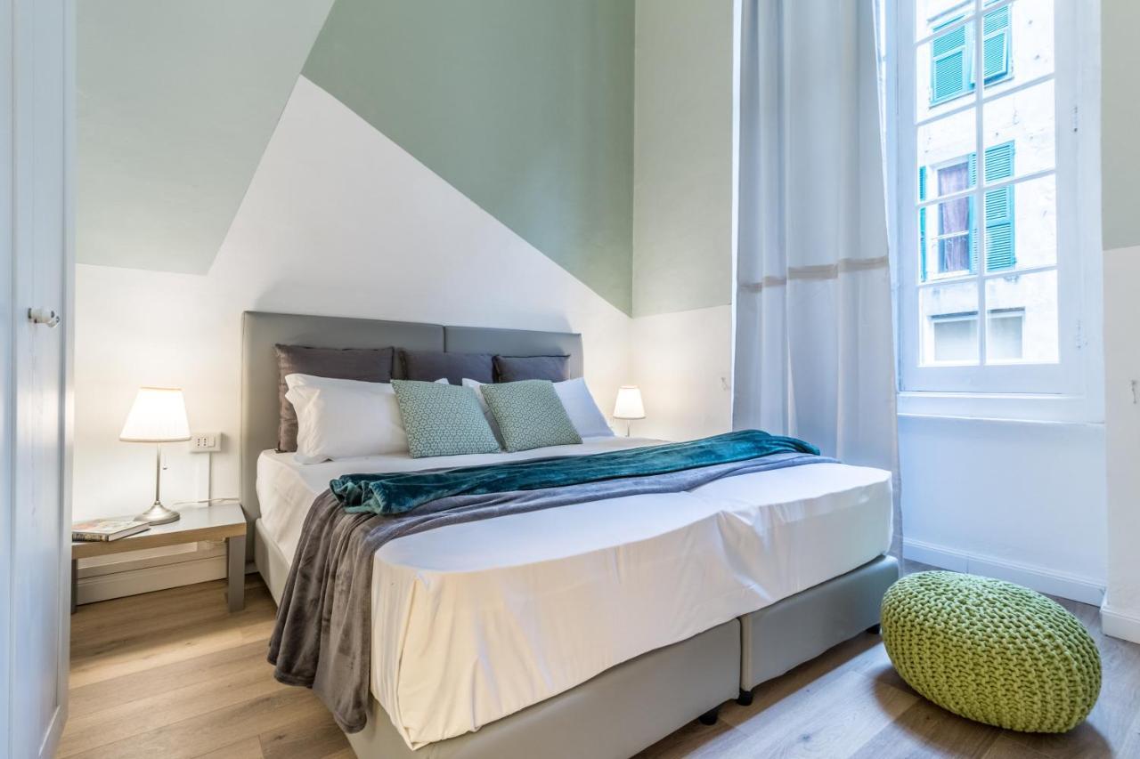 Family Apartments San Lorenzo Генуя Экстерьер фото